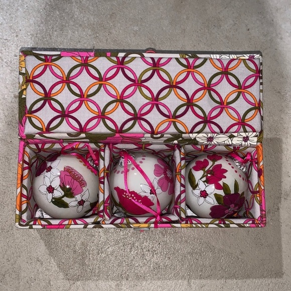 Vera Bradley Other - Vera Bradley Tea Garden Ornament Trio
